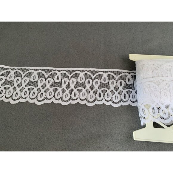 Vintage St Louis Trimming White Polyester Lace Trim 3.5" Wide 1 Yard Long 1980s - Picture 1 of 5